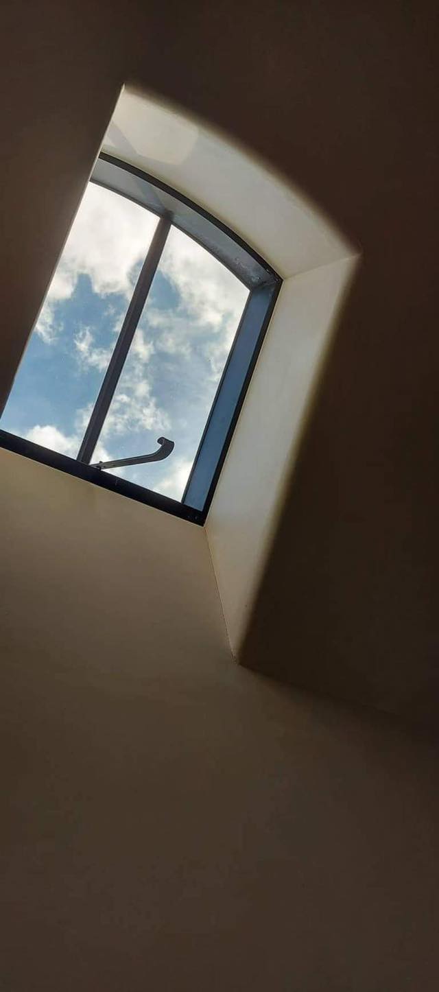 Boograam met gepleisterde dagkanten